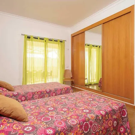 Villa Ruana - 5 Bedrooms On Suite- Free Out Door Hot Jacuzzi - By Bedzy Albufeira