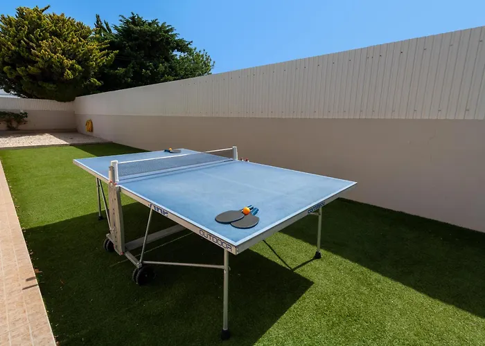 Villa Ruana - 5 Bedrooms On Suite- Free Out Door Hot Jacuzzi - By Bedzy Albufeira