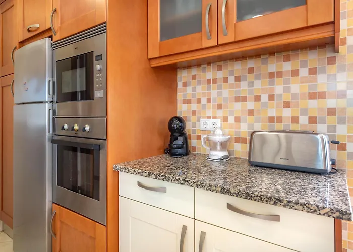 Ruana - 5 Bedrooms On Suite- Free Out Door Hot Jacuzzi - By Bedzy * Αλμπουφέιρα