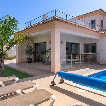 Ruana - 5 Bedrooms On Suite- Free Out Door Hot Jacuzzi - By Bedzy Albufeira