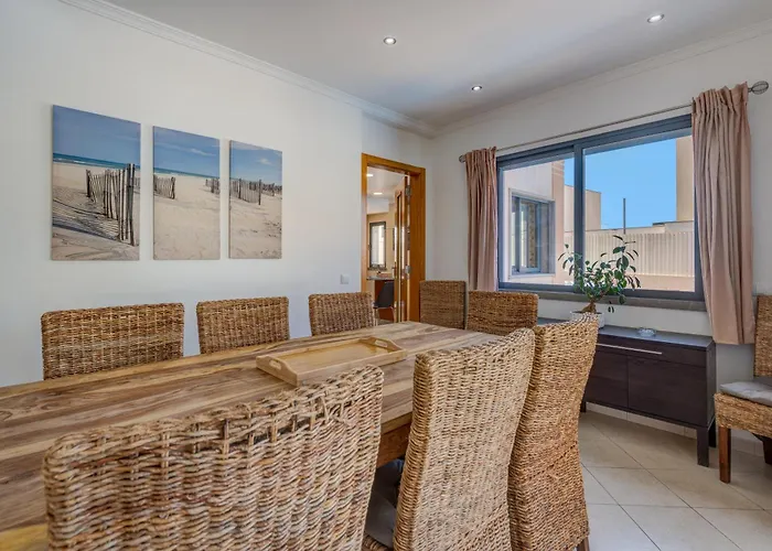 Ruana - 5 Bedrooms On Suite- Free Out Door Hot Jacuzzi - By Bedzy * Albufeira