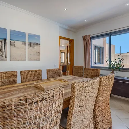 Ruana - 5 Bedrooms On Suite- Free Out Door Hot Jacuzzi - By Bedzy * Albufeira